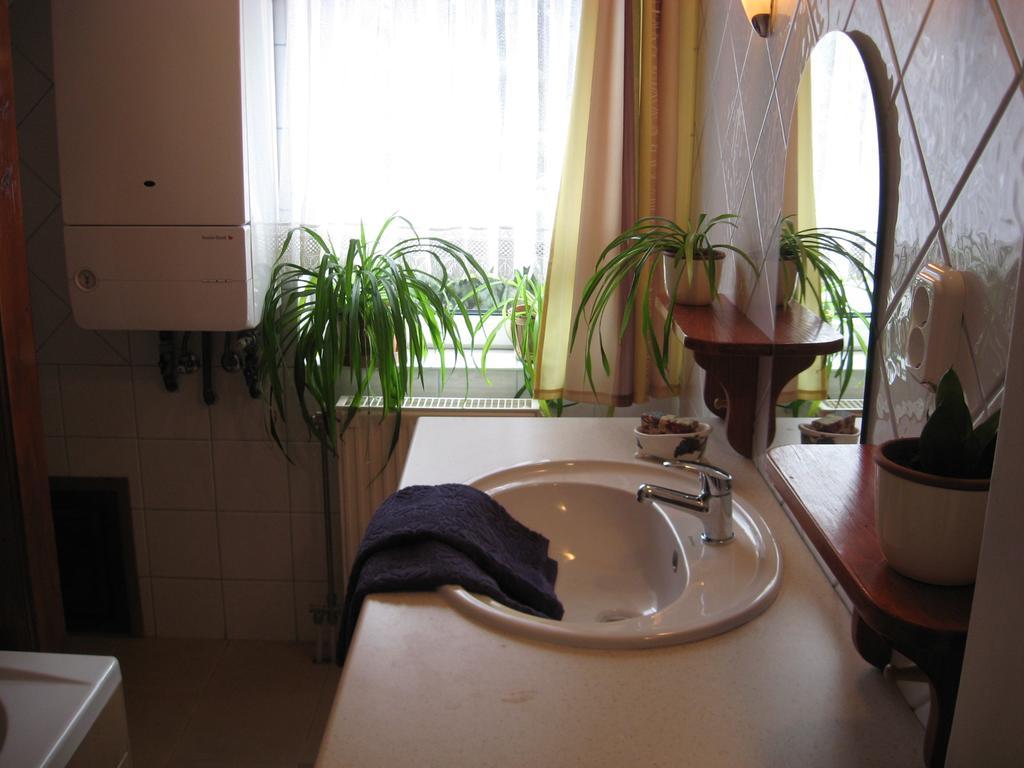 Koko Apartman Tihany Bilik gambar